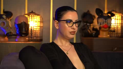 Mistress Kelly online show from 05/18/26, 08:36