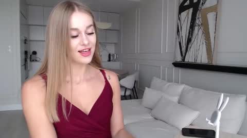 mistressuniverse online show from 09/22/25, 09:11