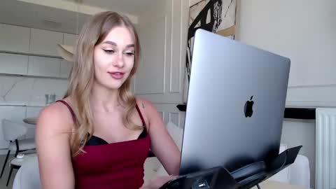 mistressuniverse online show from 05/29/26, 10:13