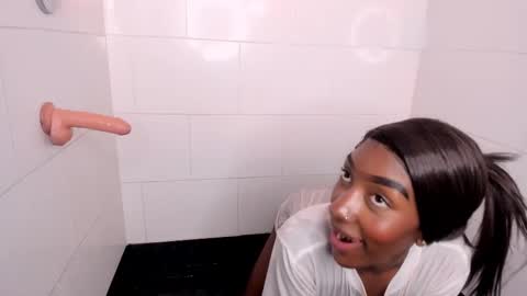 mistt_miaa online show from 11/14/25, 08:07