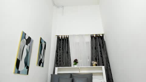 mistt_miaa online show from 04/07/26, 01:00