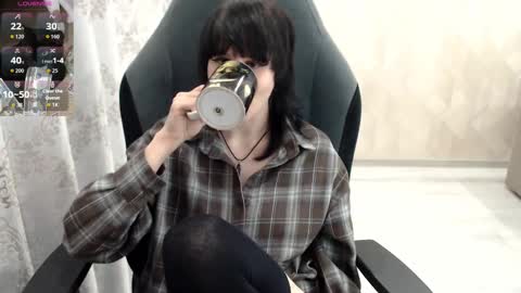 Snapshot of misty_dark chatting on 10/06/25, 10:56 misty_dark online show from 10/06/25, 10:56