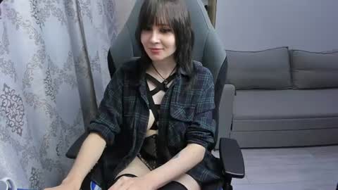 Snapshot of misty_dark chatting on 06/25/26, 10:31 misty_dark online show from 06/25/26, 10:31