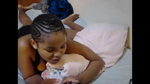 misty_shee online show from 09/12/25, 07:14