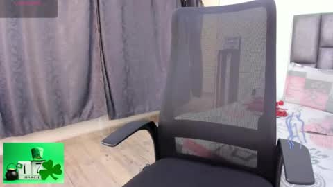 Snapshot of mitchbukanan chatting on 03/22/26, 12:36 mitchbukanan online show from 03/22/26, 12:36