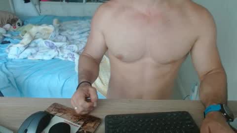 Snapshot of mitcheli chatting on 10/03/25, 02:25 Onlyfans online show from 10/03/25, 02:25