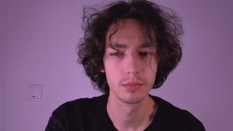 Snapshot of mitchelkors chatting on 03/27/26, 03:12 MitchelKors online show from 03/27/26, 03:12