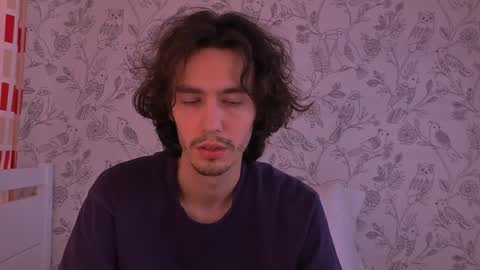 Snapshot of mitchelkors chatting on 04/04/26, 10:35 MitchelKors online show from 04/04/26, 10:35