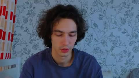 Snapshot of mitchelkors chatting on 04/14/26, 02:01 MitchelKors online show from 04/14/26, 02:01