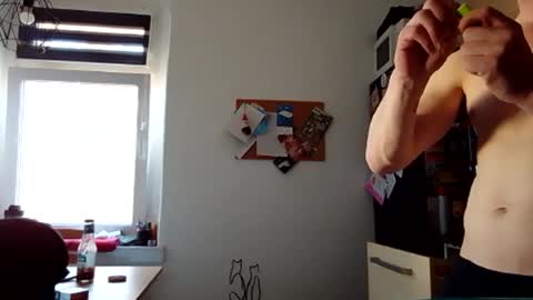 Snapshot of mitchi198989 chatting on 03/02/26, 02:13 mitchi198989 online show from 03/02/26, 02:13