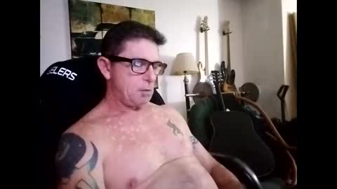 Snapshot of mitchnails69 chatting on 12/09/24, 04:45 BobbyMitchGa online show from 12/09/24, 04:45