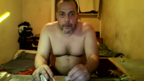 Snapshot of mito51 chatting on 12/31/24, 11:49 mito51 online show from 12/31/24, 11:49