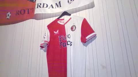 mitta93 online show from 09/28/25, 11:10