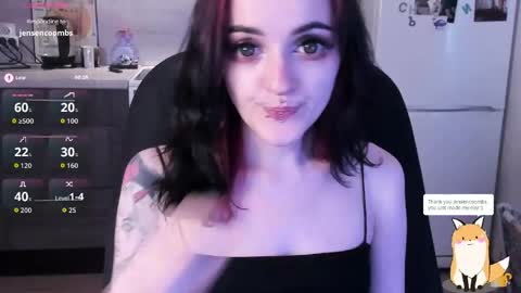 lina. online show from 05/27/26, 01:57