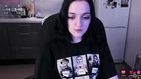 lina. online show from 06/04/26, 03:51