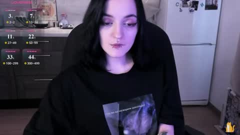 lina. online show from 06/16/26, 08:28