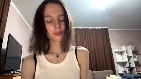 mivique online show from 06/10/26, 11:35