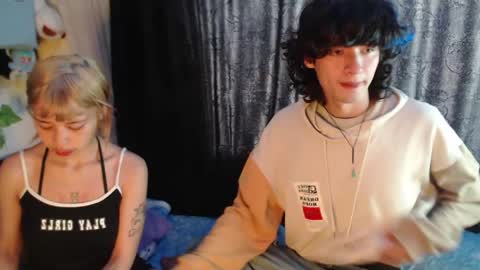 Naomi and Nekorii online show from 05/13/26, 01:08