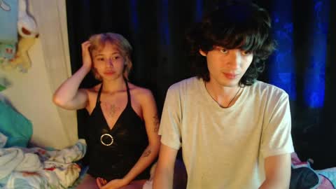 Naomi and Nekorii online show from 05/15/26, 07:48