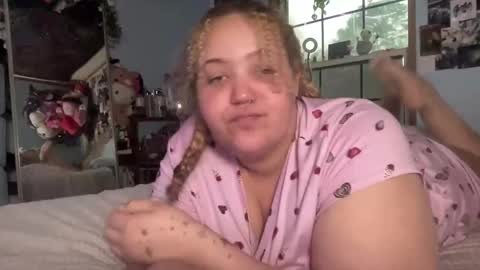 mixxedgoodness222 online show from 01/10/26, 06:31