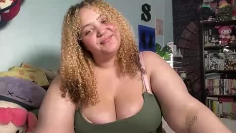 mixxedgoodness222 online show from 02/23/26, 09:01