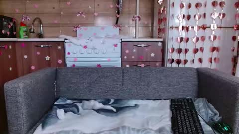 Miya online show from 02/06/26, 01:03