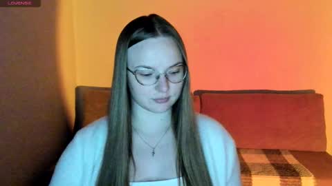 Miya online show from 09/29/25, 09:08