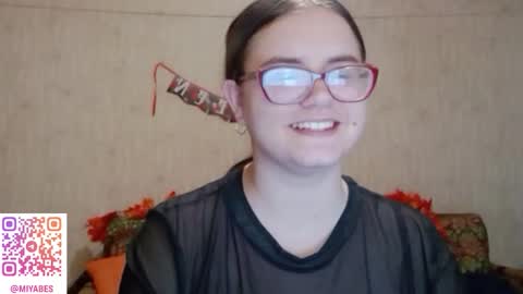 Milana online show from 12/04/25, 11:08