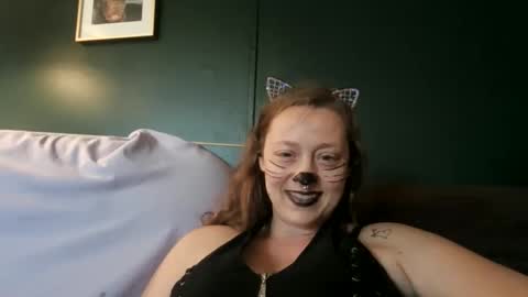 miztrezk online show from 10/31/25, 03:24