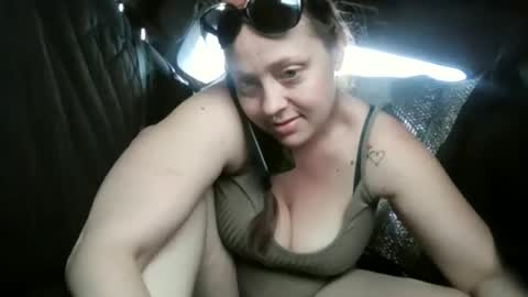 miztrezk online show from 03/31/26, 10:10