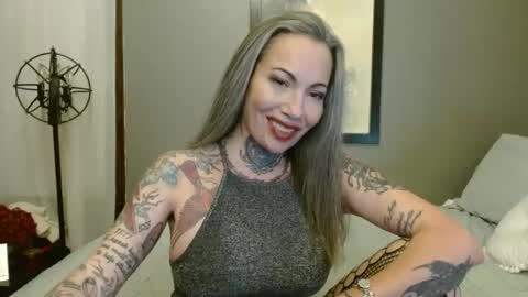 Snapshot of mizxtrix chatting on 03/08/25, 04:34 MizXtrix online show from 03/08/25, 04:34