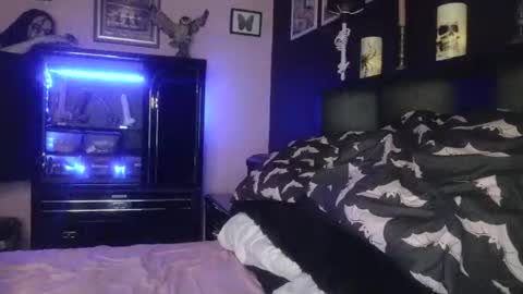 Mizz Bonez online show from 04/17/26, 06:38