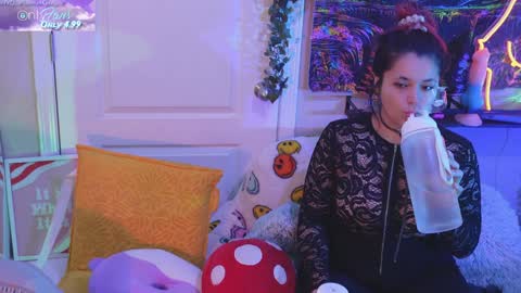 Hera  Tethra Bathtub stream  20k followers  Ask about our custom videos3 online show from 01/27/25, 03:28