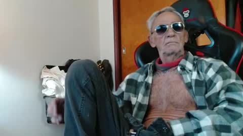 Snapshot of mjmadurengue chatting on 06/01/26, 08:21 Mario jose online show from 06/01/26, 08:21