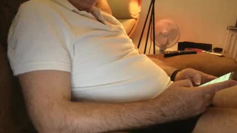 Snapshot of mjstratman2 chatting on 11/18/25, 10:25 mjstratman2 online show from 11/18/25, 10:25