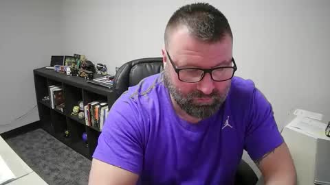 MLangworthy online show from 04/13/26, 02:33