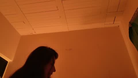 Snapshot of mli739709 chatting on 06/22/26, 12:24 MoonLipson online show from 06/22/26, 12:24