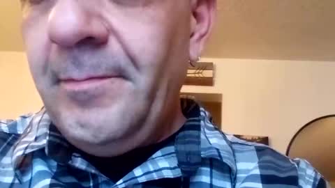 HungHandsomeSquirter online show from 12/16/24, 07:00