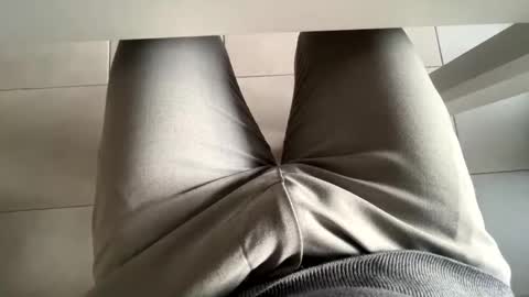 mmaestro42 online show from 11/10/25, 03:33