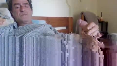 mmiltos online show from 04/18/26, 05:55