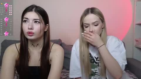 Snapshot of mmkakpoxyi22 chatting on 12/18/24, 06:46 alice and ray online show from 12/18/24, 06:46