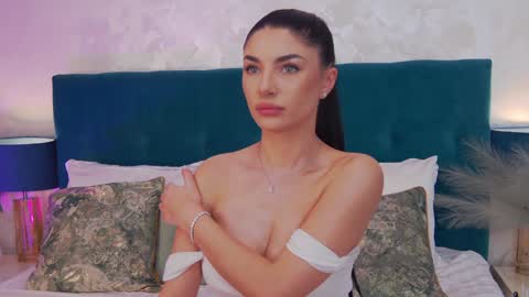 Jessie online show from 03/08/26, 02:04