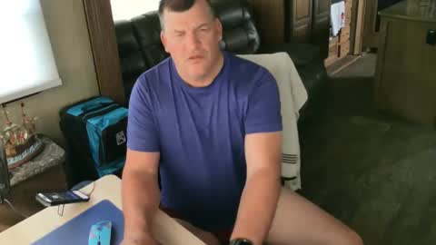 mmmthatsfunnn online show from 10/04/25, 05:11