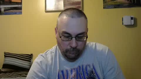 Snapshot of mmr4545 chatting on 06/20/26, 04:59 mark online show from 06/20/26, 04:59