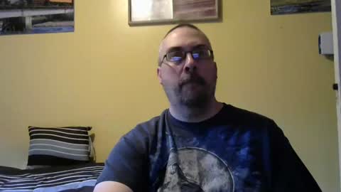 Snapshot of mmr4545 chatting on 06/25/26, 03:17 mark online show from 06/25/26, 03:17