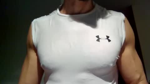 Snapshot of mmuscularman chatting on 12/02/24, 07:14 mmuscularman online show from 12/02/24, 07:14