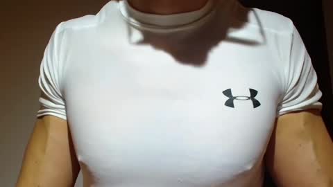 Snapshot of mmuscularman chatting on 10/14/25, 07:53 mmuscularman online show from 10/14/25, 07:53