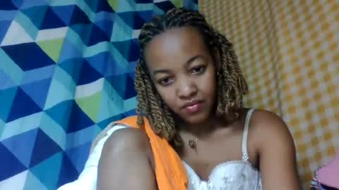 mmyriame online show from 07/09/26, 06:23