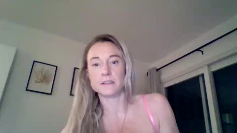 mockingbirds91 online show from 04/04/26, 02:43