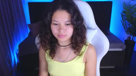 moco_choco online show from 09/11/25, 01:28